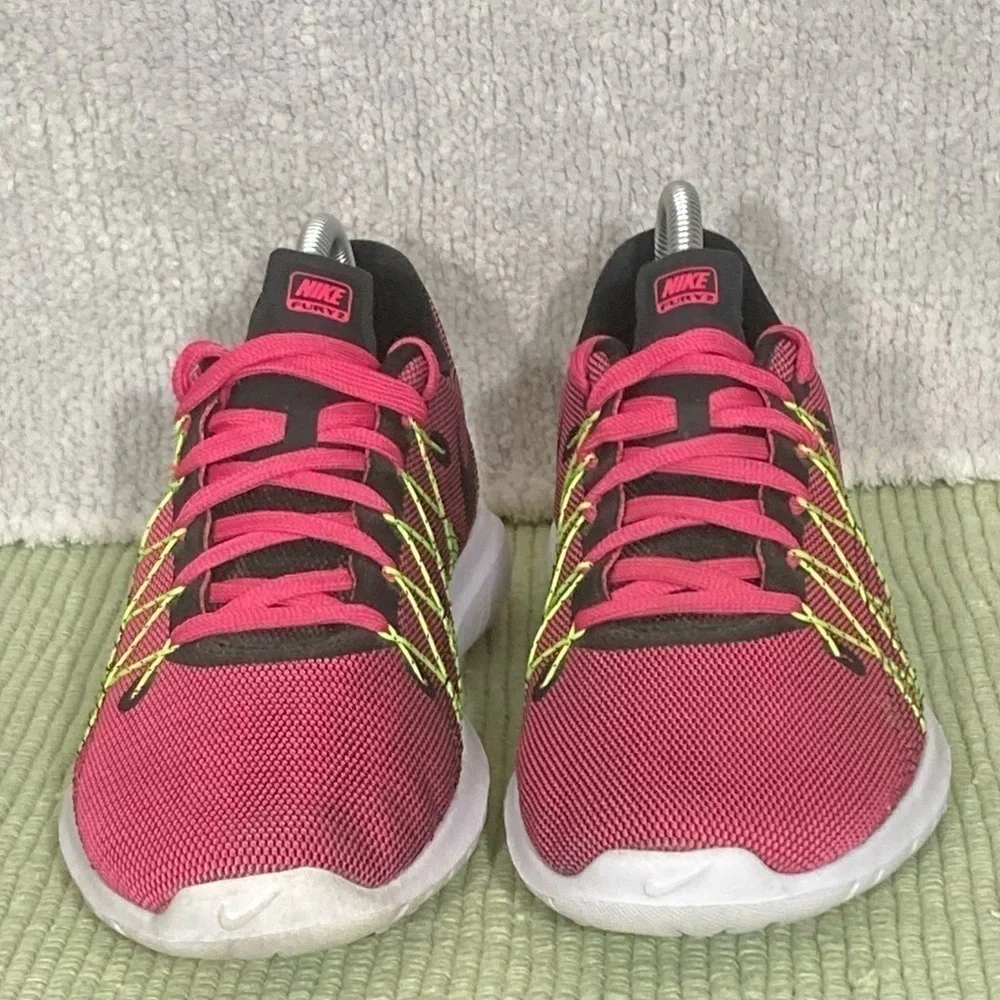 Nike Youth Pink Flex Fury 2 (GS) Running Sneaker Shoes Youth 7Y or Womens Sz 8.5